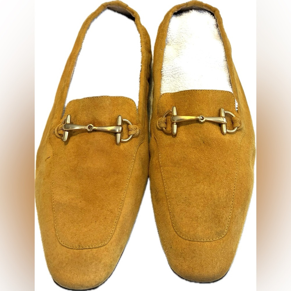 Gucci Suede Loafers with iconic Gucci Horsebit sz 7
